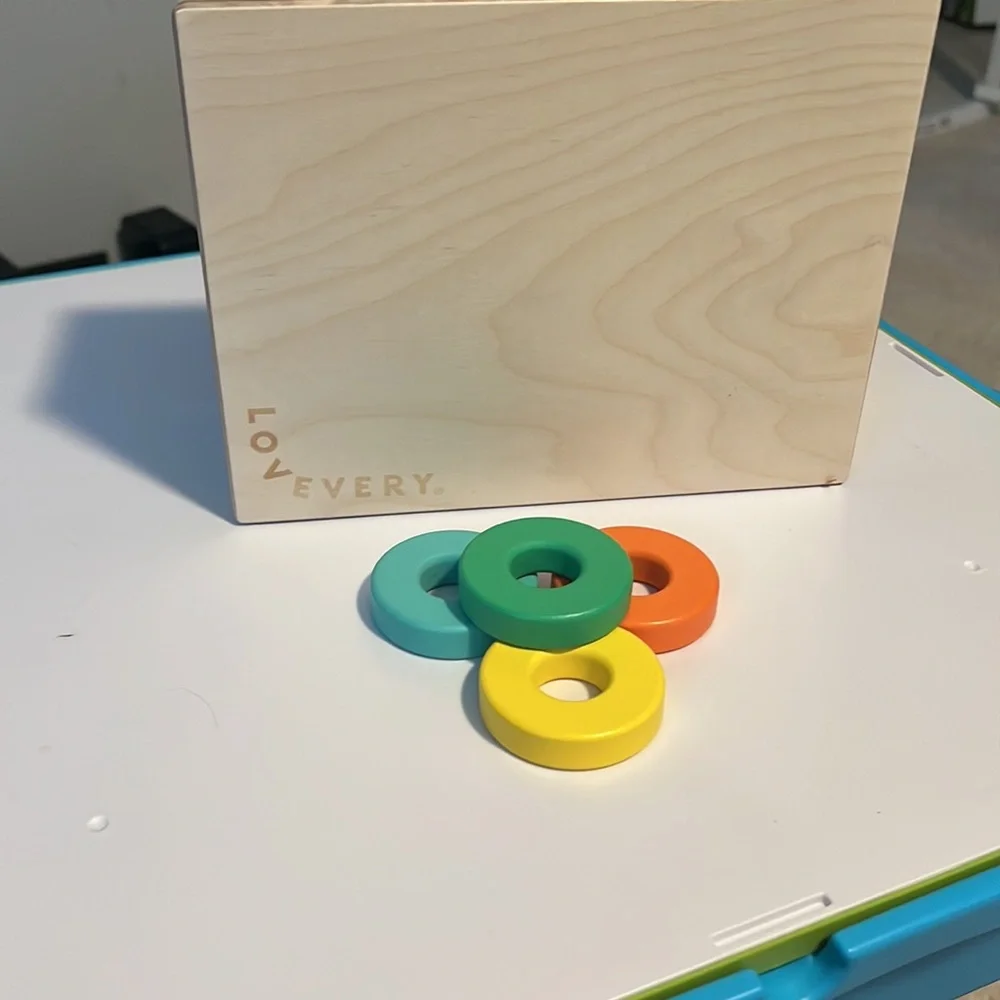 Lovevery Count and Slide Ring Box - Picture 3 of 7